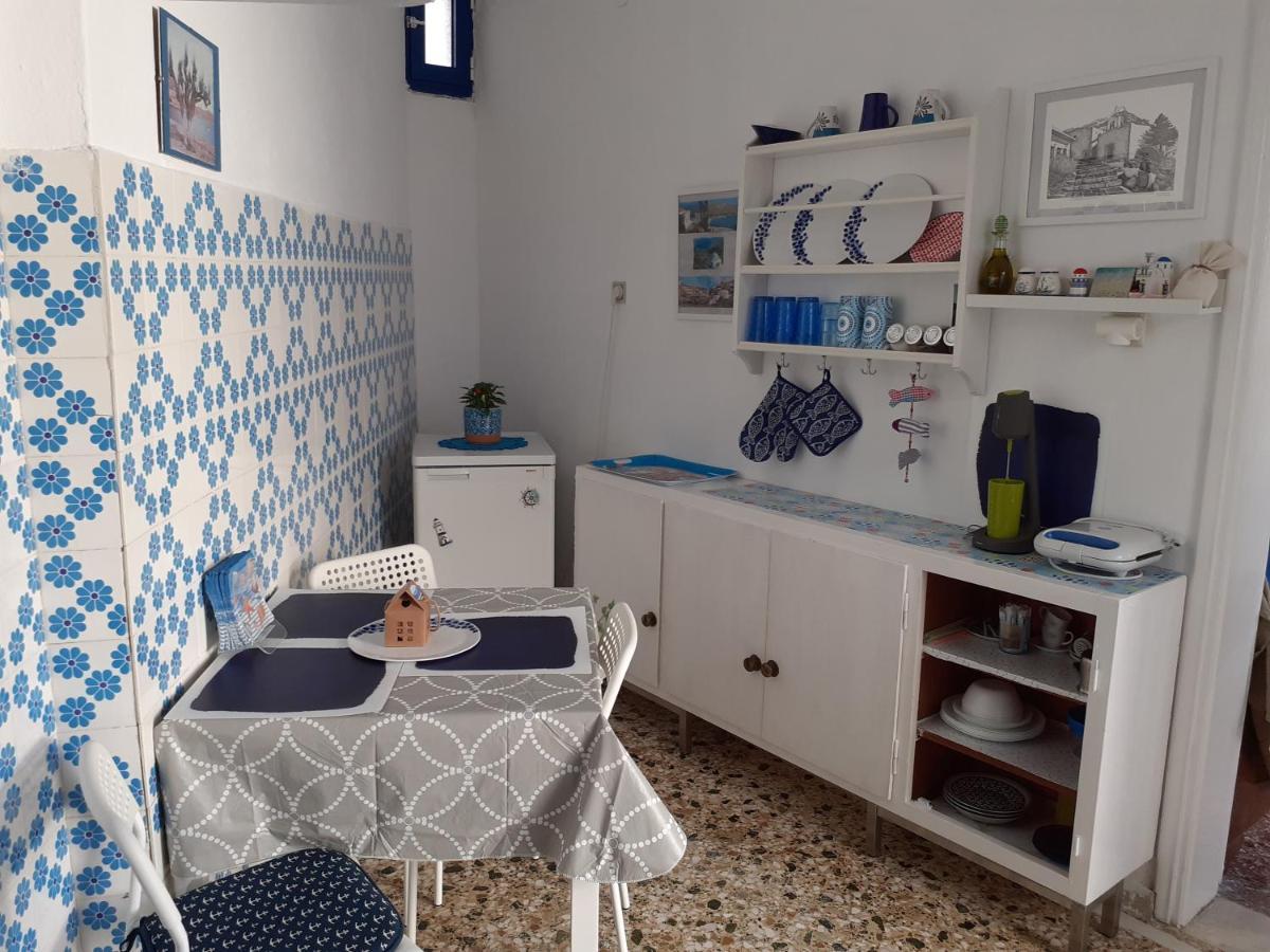 Cycladic House White And Blue In Kato Chora Villa Serifos Town Екстериор снимка