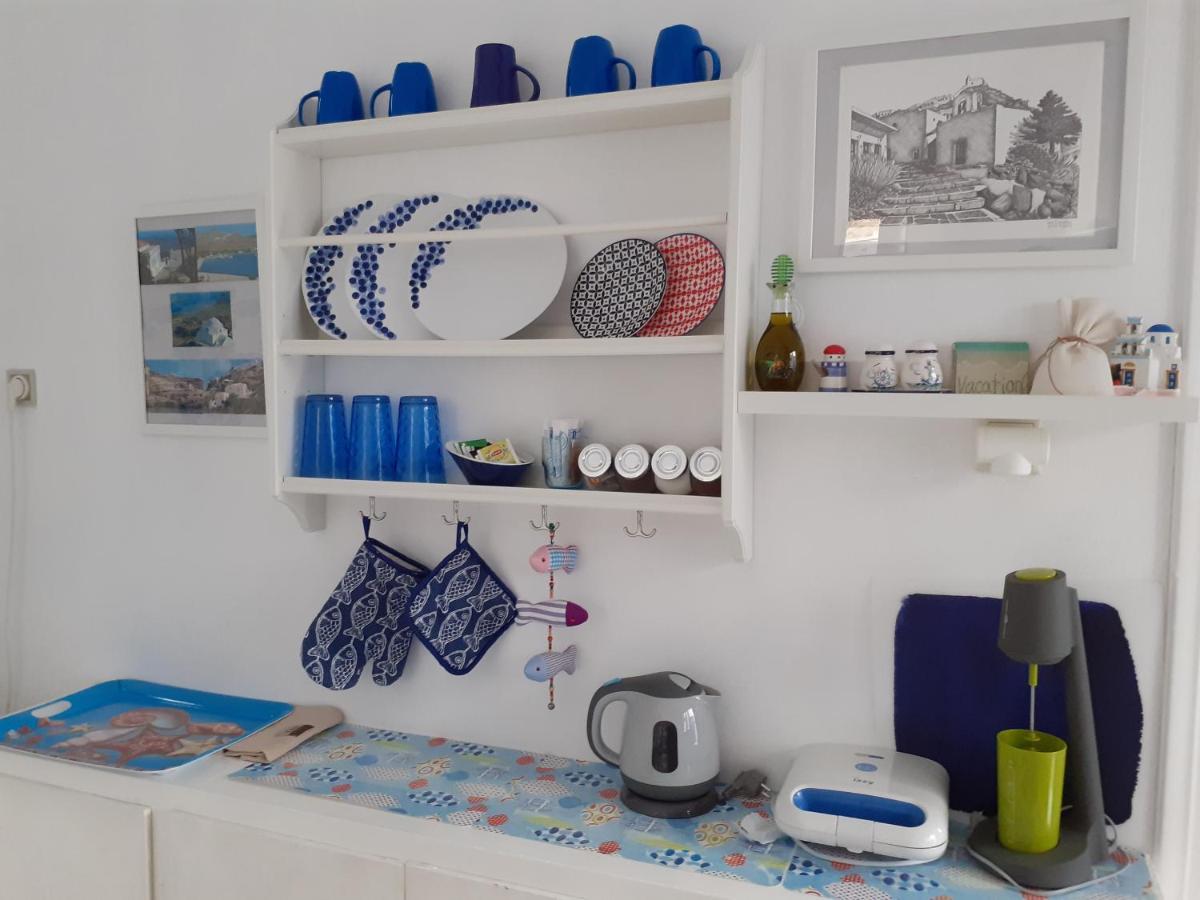 Cycladic House White And Blue In Kato Chora Villa Serifos Town Екстериор снимка